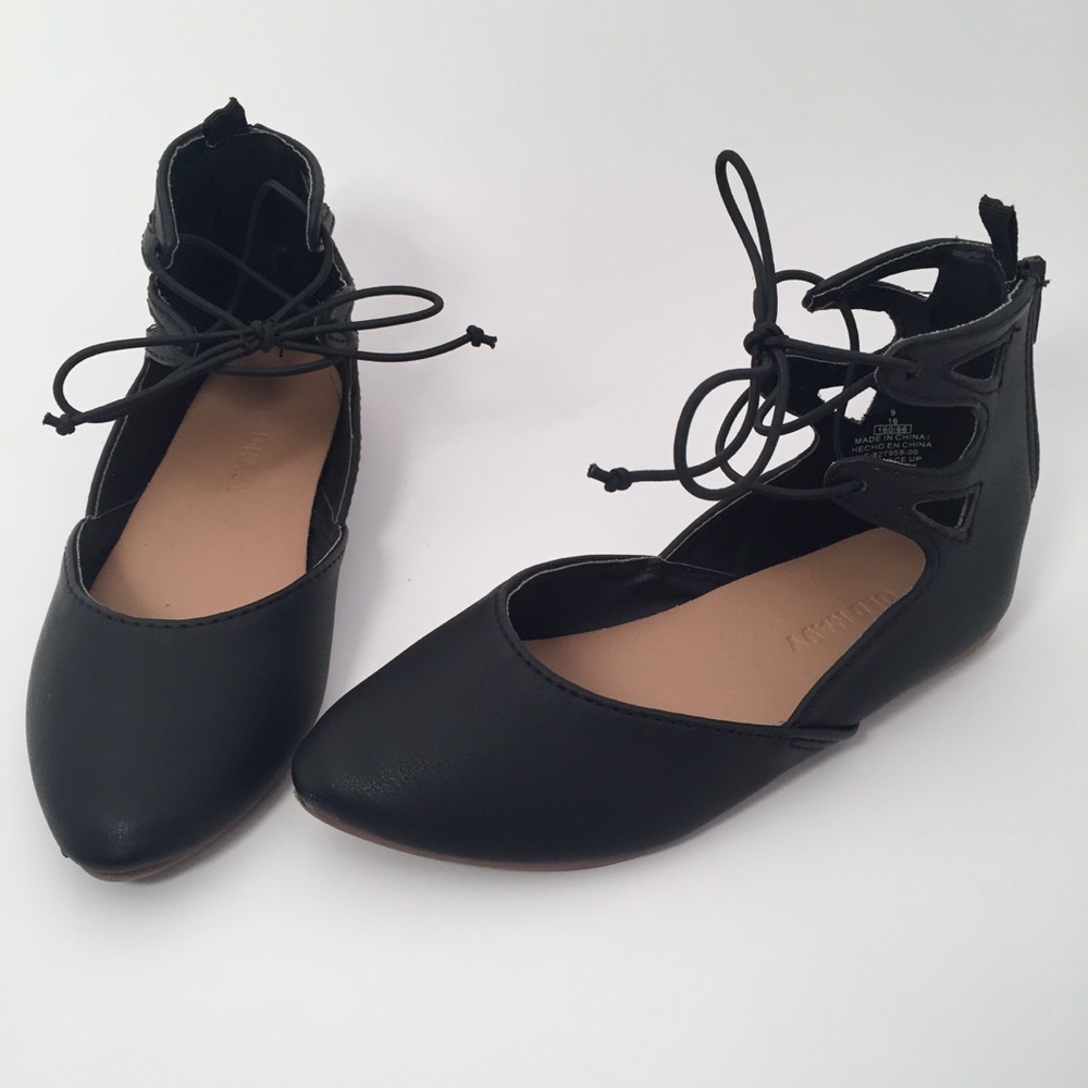 Chic lil girl black shoes
